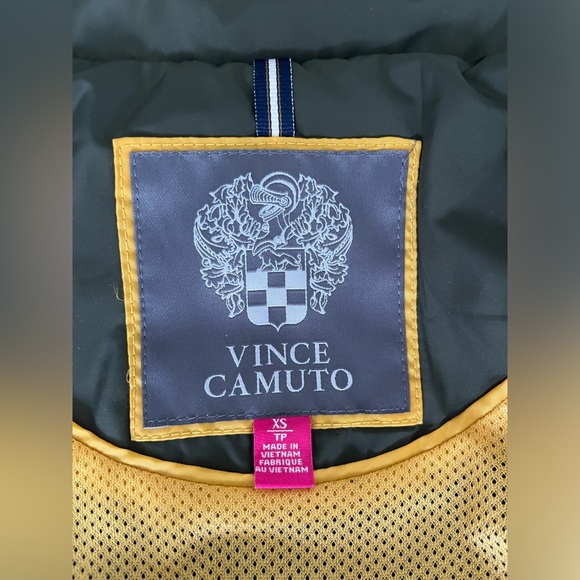 Vince Camuto rain jacket 👌👌❤️ - Picture 12 of 14